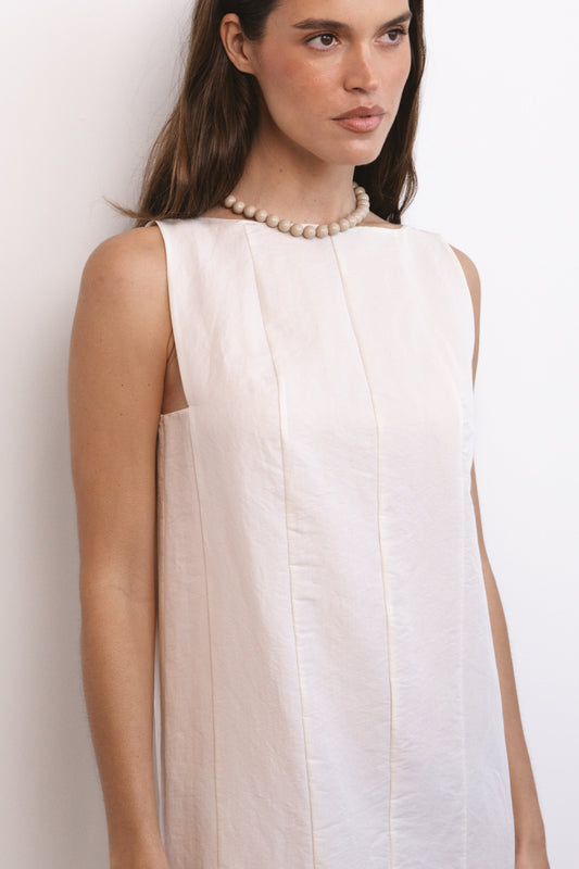 Pistachio Resin Necklace 02