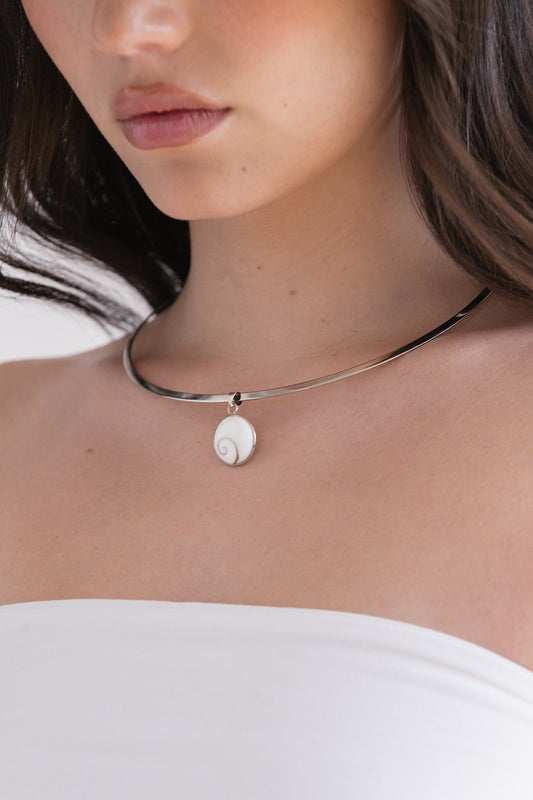 Oeil de Saint Lucia Collar 02 | Vintage