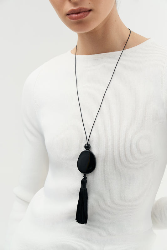Tassel Cord Necklace 01