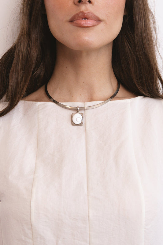 Oeil de Saint Lucia Collar