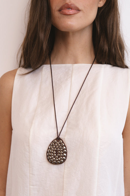 Rivet Cord Necklace 03